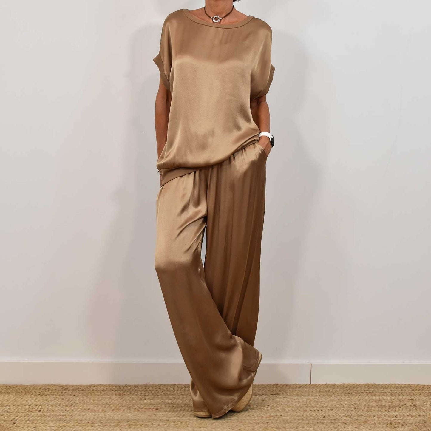 Ensemble Satin Chic - Haut Fluide & Pantalon Large