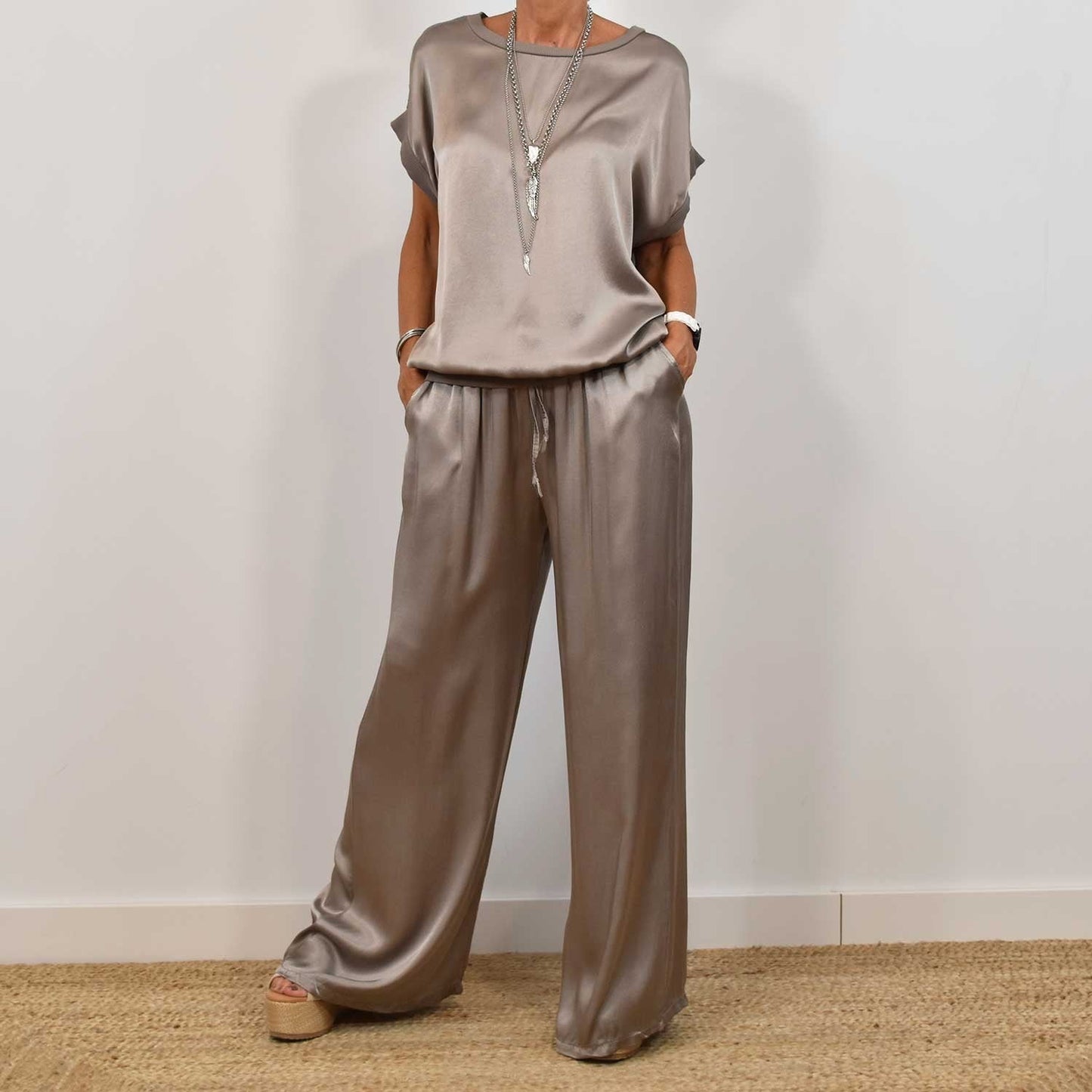 Ensemble Satin Chic - Haut Fluide & Pantalon Large